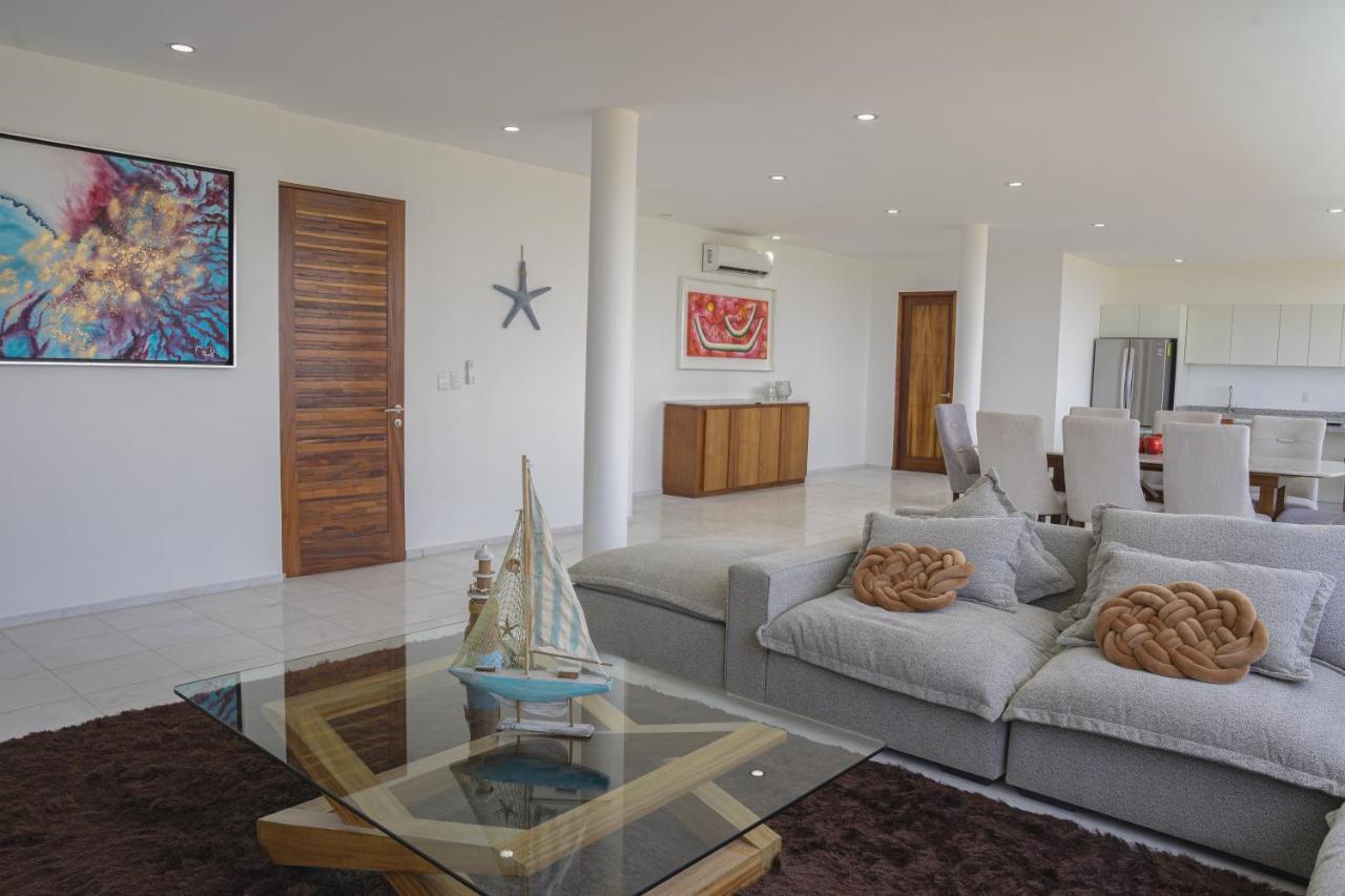 B Nayar Family Luxury Suites & Villas Residences La Cruz de Huanacaxtle Exterior photo