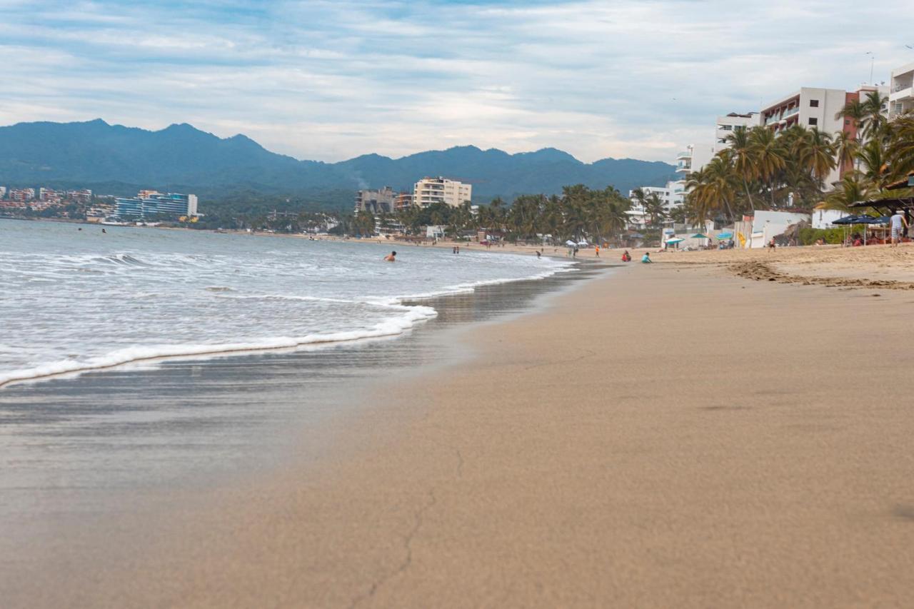 B Nayar Family Luxury Suites & Villas Residences La Cruz de Huanacaxtle Exterior photo